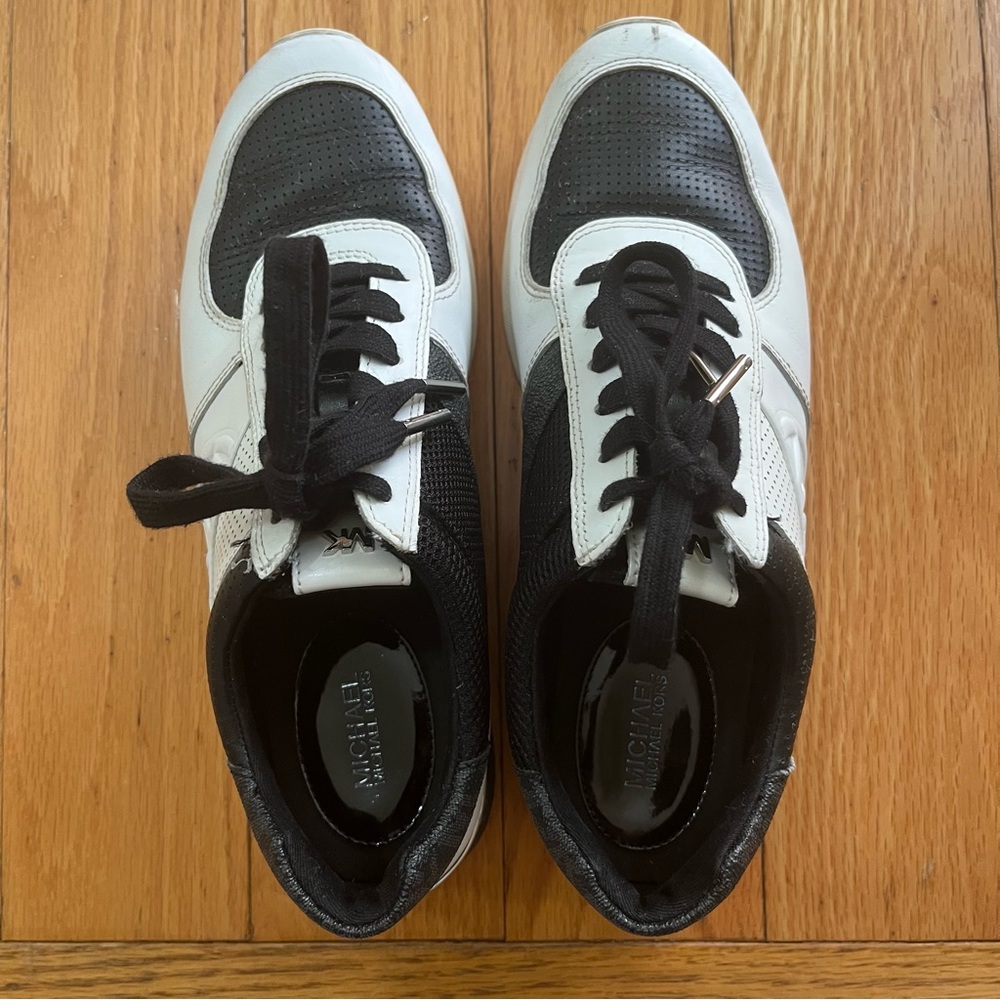 Michael Kors Women Black and White Sneakers 7.5